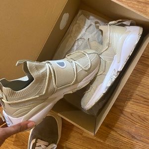 Champion reveal size 9